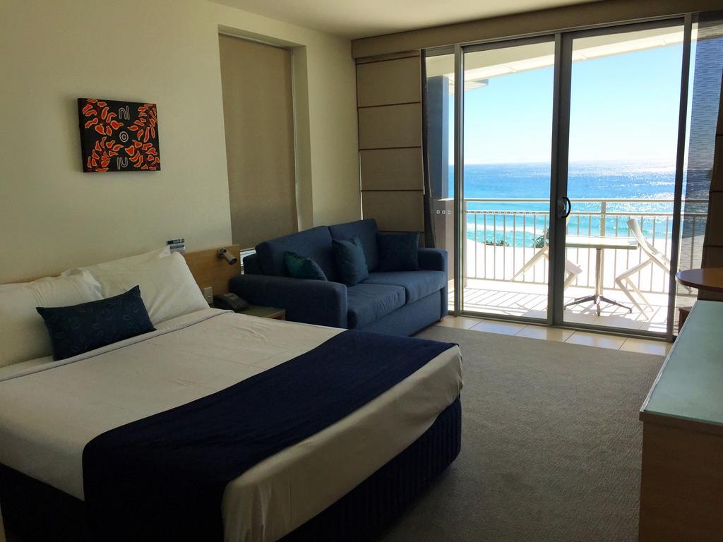 Stradbroke Island Beach Hotel Point Lookout Rum bild